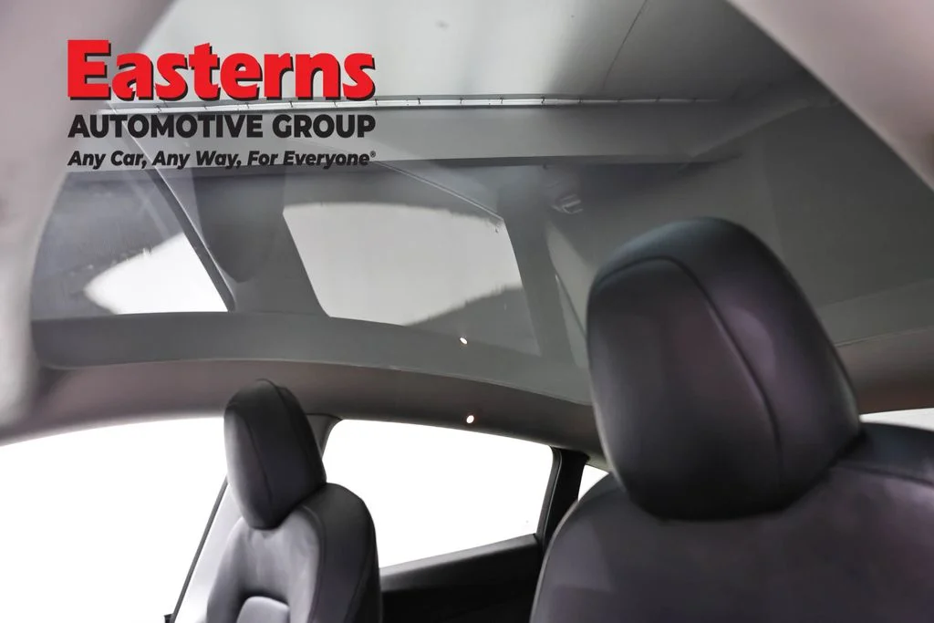 Used 2021 White Tesla Long Range image 28