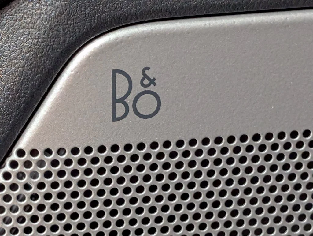 New 2026 Oxford White Ford Lariat® image 16