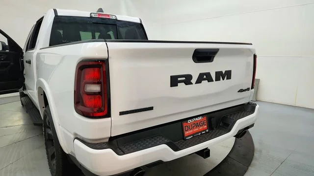 New 2026 Bright White Clear-Coat Exterior Paint RAM Big Horn/Lone Star image 17