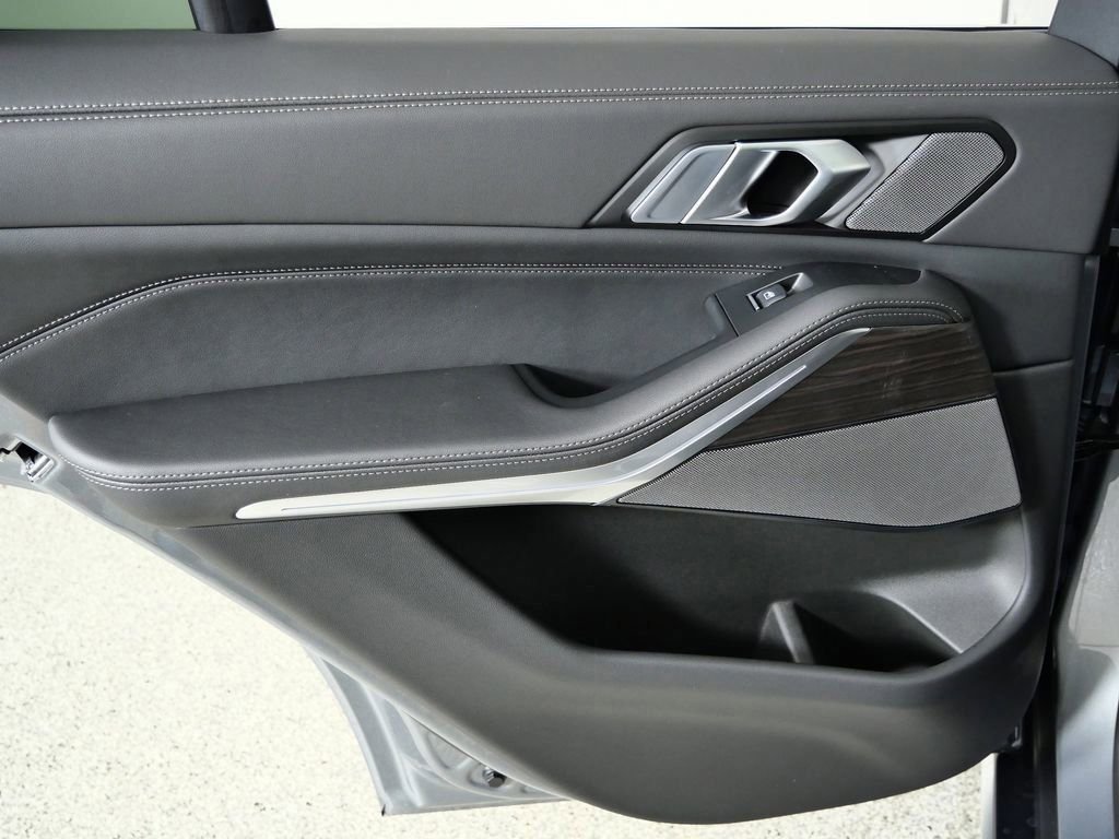 Certified Used 2026 Skyscraper Grey Metallic BMW xDrive40i image 36