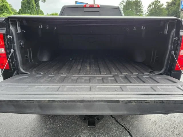 Used 2019 BLACK Chevrolet High Country image 18