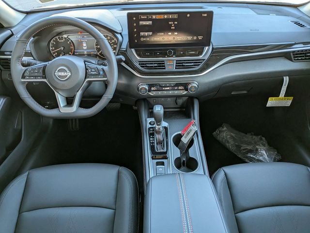 New 2026 Black Nissan 2.5 SR image 10