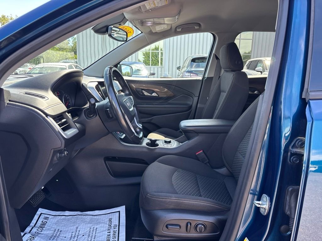 Used 2020 Blue GMC SLE image 20