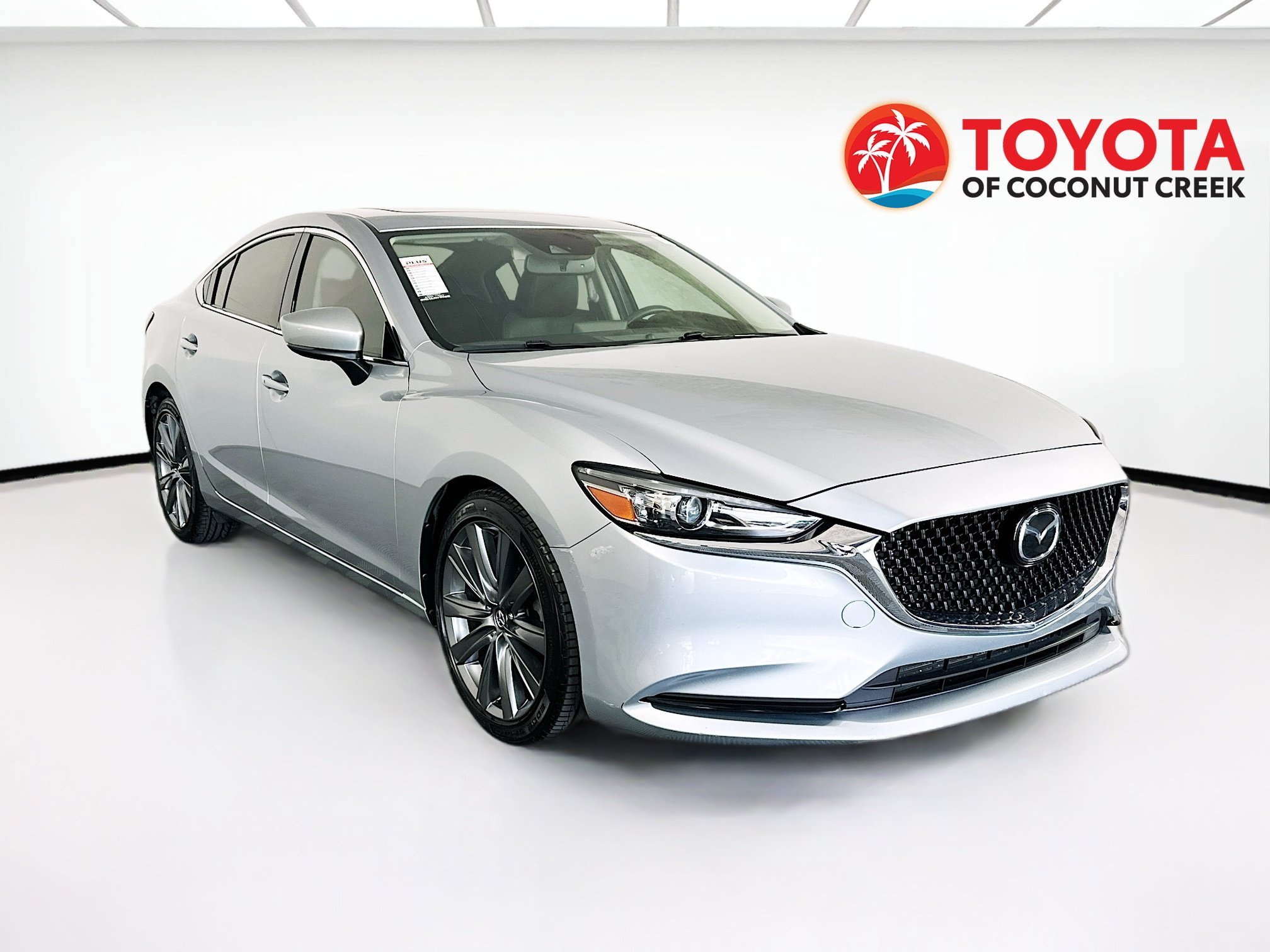 2018 Mazda EZ-6 Grand Touring Auto's photo