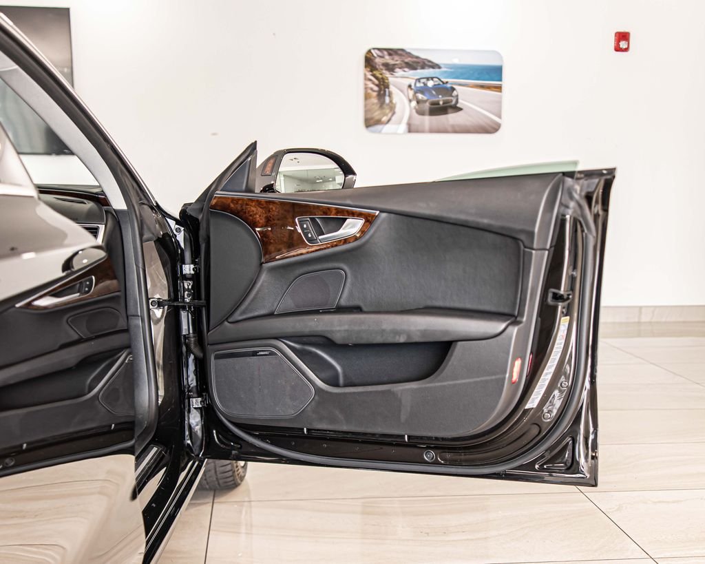 Used 2013 Black Audi 3.0T Premium image 39