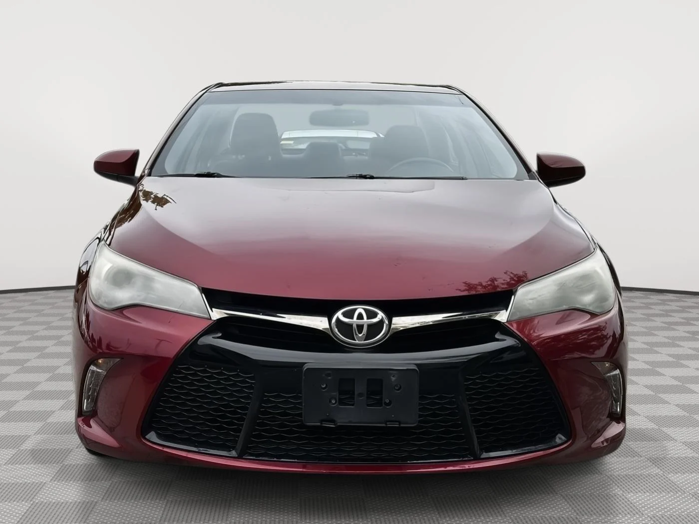 Used 2016 Toyota Camry XSE with VIN 4T1BF1FK4GU569745 for sale in Kansas City