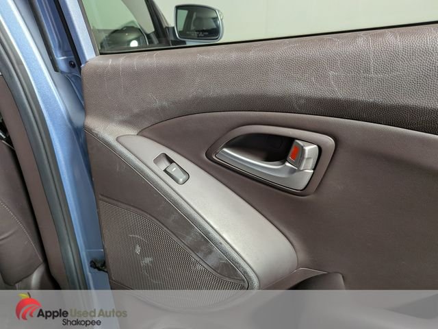 Used 2013 Blue Hyundai GLS image 27