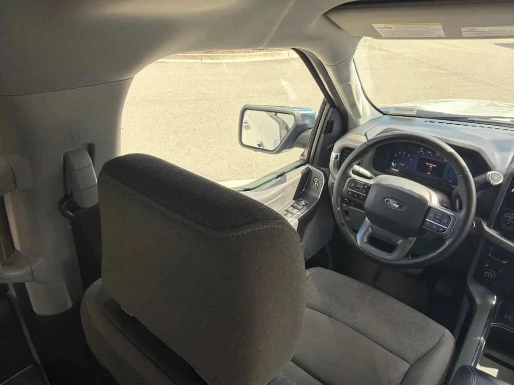 Certified Used 2024 Avalanche Gray Ford XLT image 13