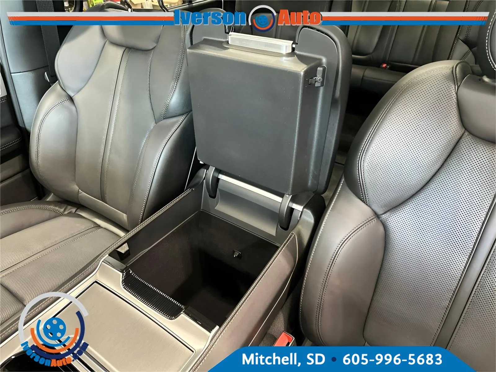 New 2026 Baltic Gray Metallic Clearcoat Jeep Limited Reserve image 29