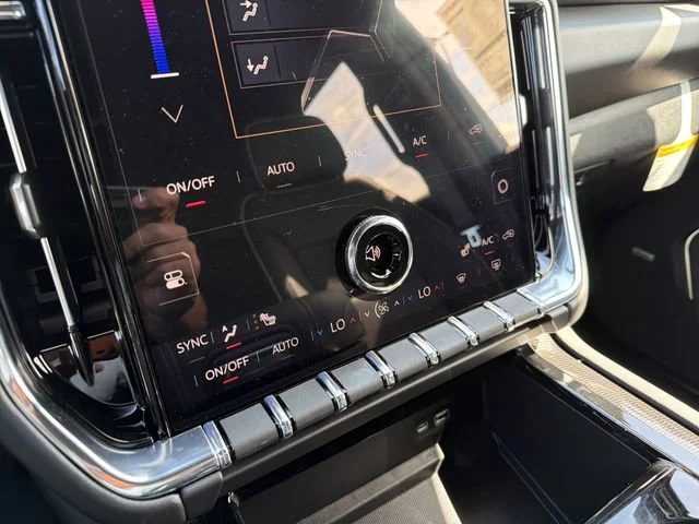 New 2026 Downpour Metallic GMC Elevation image 28