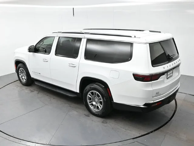 Used 2023 Bright White Clearcoat Jeep 4DR 4WD image 39