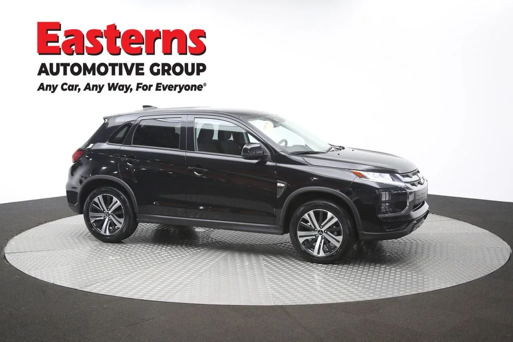 Used 2025 Black Mitsubishi 2.0 ES image 45