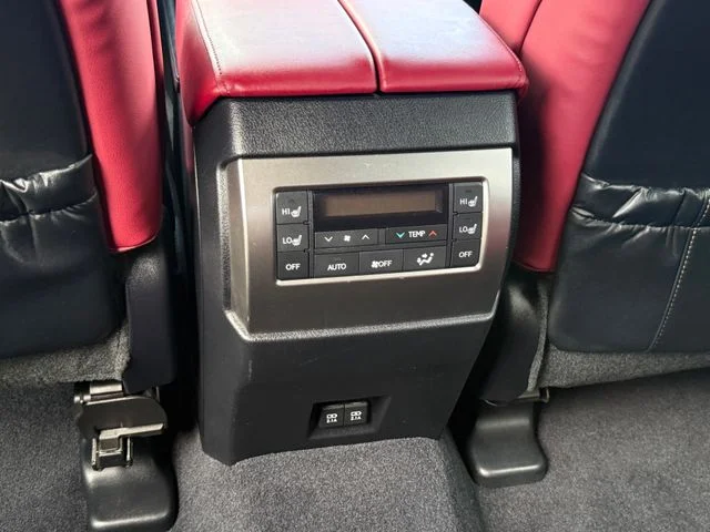 Used 2023 White Lexus 460 image 23