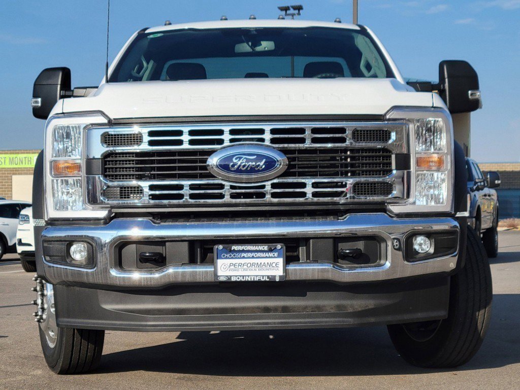 New 2023 Oxford White Ford XLT image 16