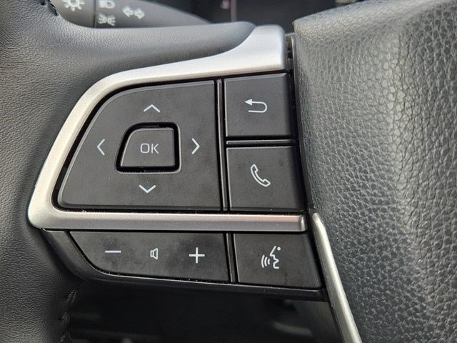 Used 2024 Midnight Black Metallic Toyota XLE image 25