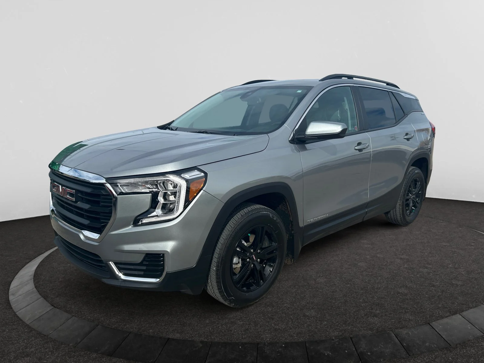 Used 2024 STERLING METALLIC GMC SLE AWD image 1