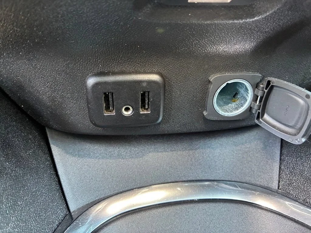 Used 2016 NIGHTFALL GRAY METALLIC Chevrolet LT image 33