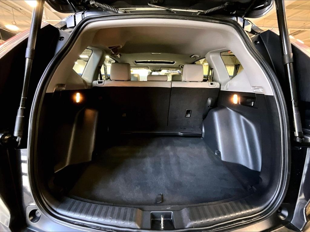 Used 2019 Gray Honda EX-L image 17