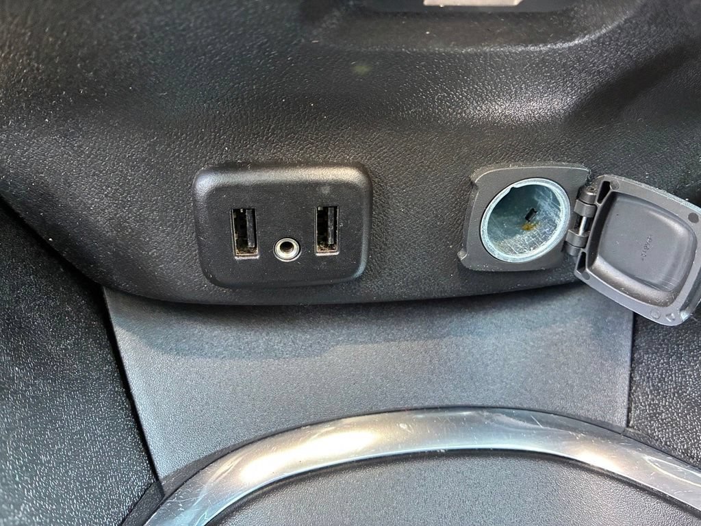 2016 Chevrolet Malibu 1LT - Photo 33