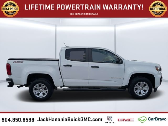 Used 2022 White Chevrolet Z71 image 2