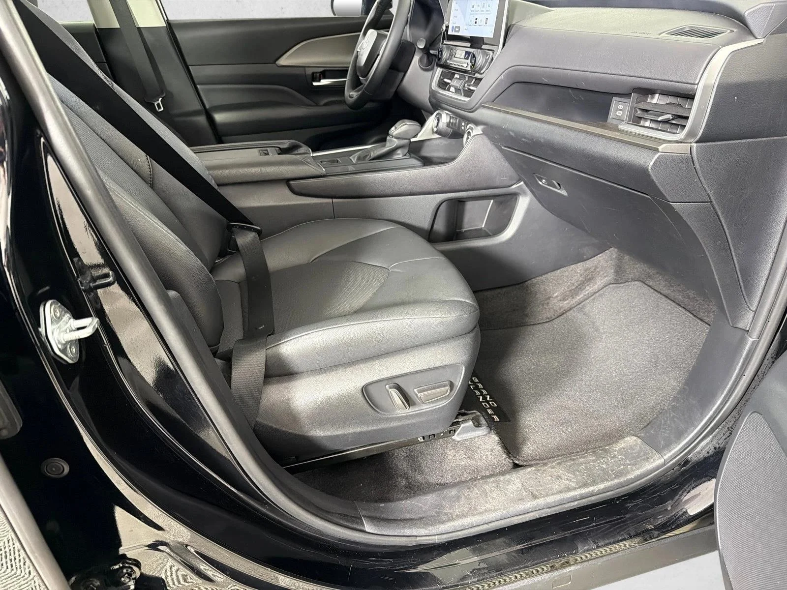 Used 2024 Gray Toyota XLE image 14
