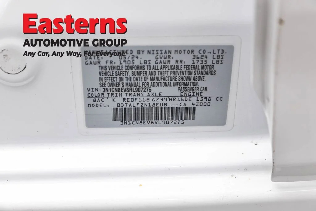 Used 2024 White Nissan 1.6 SV image 34