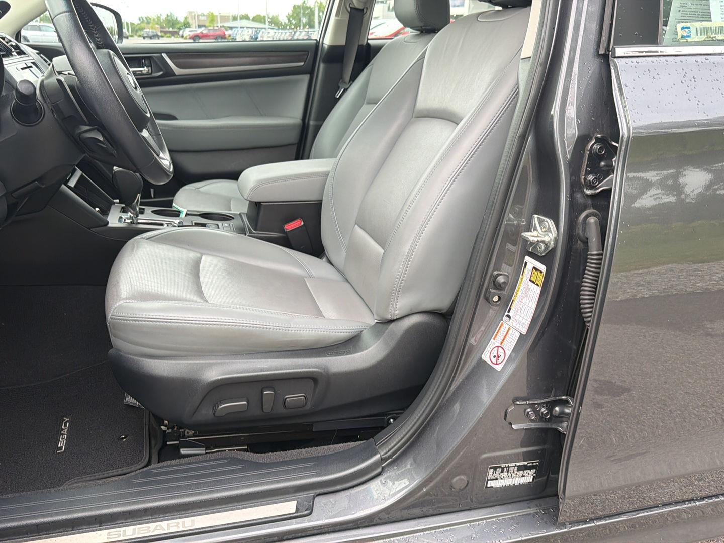 Used 2019 Magnetite Gray Metallic Subaru Limited image 15