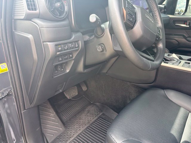 Used 2024  Toyota Base image 29