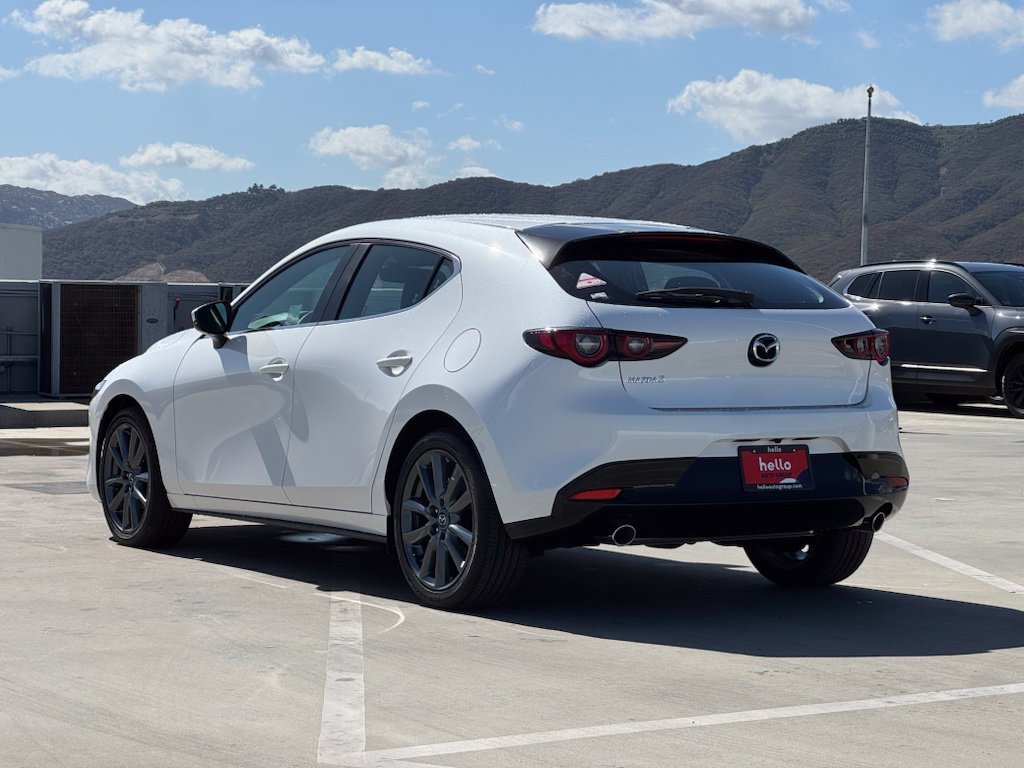 New 2026 Snowflake White Pearl Mazda 2.5 S Preferred image 30