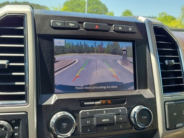 Used 2020 Blue Jeans Metallic Ford Lariat image 22