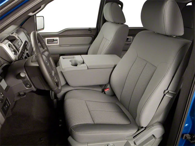 Used 2010  Ford XL image 8