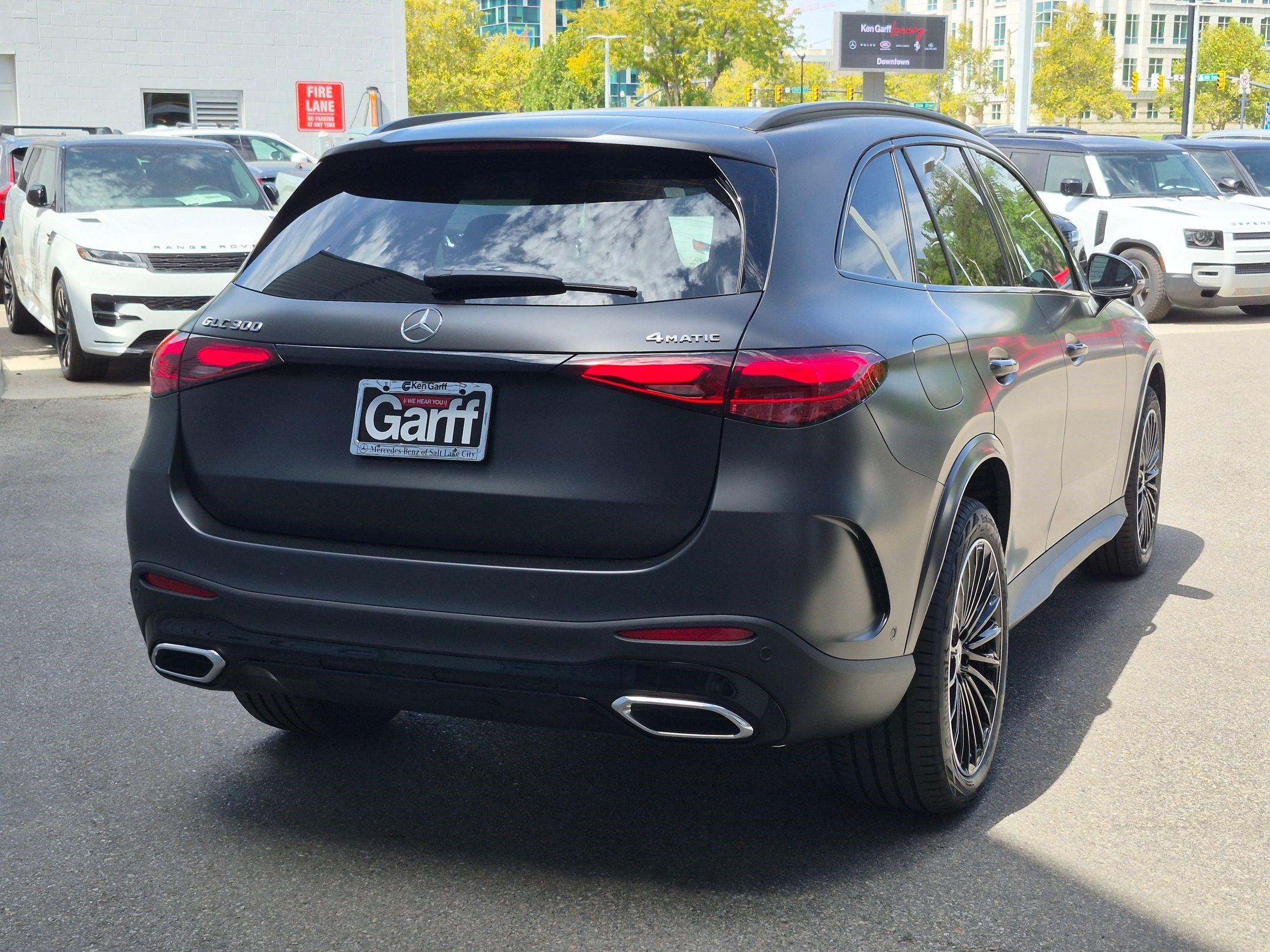 New 2027 MANUFAKTUR exclusive graphite grey magno Mercedes-Benz GLC 300 image 31
