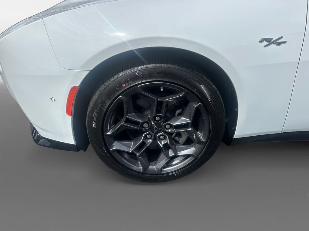 New 2026 White Knuckle Dodge R/T Plus image 15