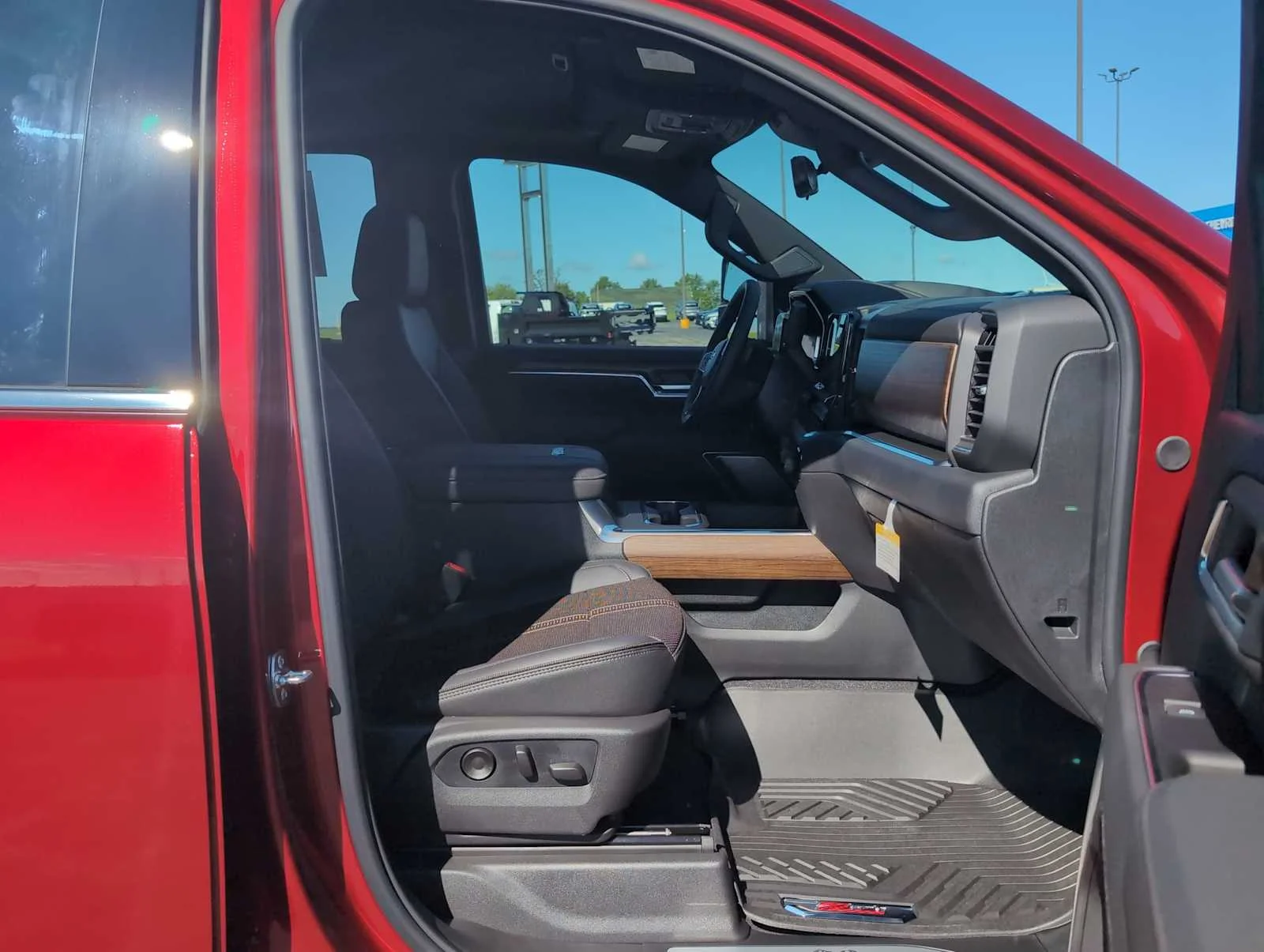 2026 Chevrolet Silverado 3500HD High Country - Photo 14