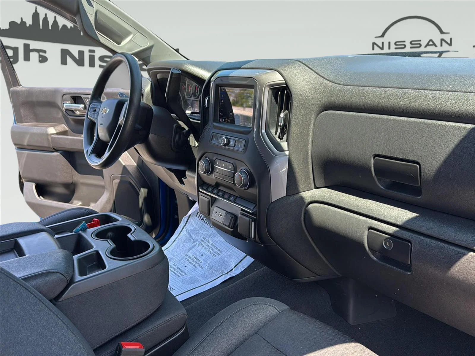 Used 2023 Glacier Blue Metallic Chevrolet Custom image 30