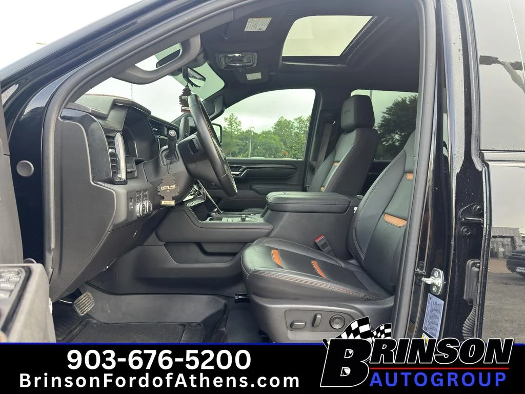 Used 2025 Onyx Black GMC AT4 image 14