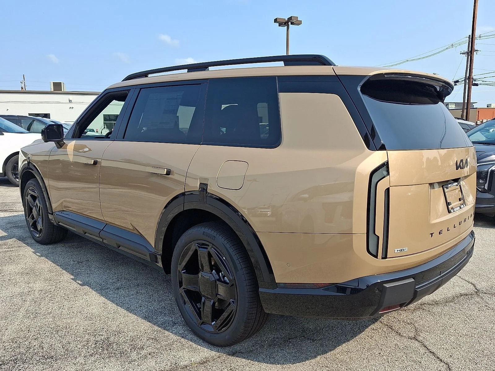 New 2027 Brown Kia X-Line SX image 4