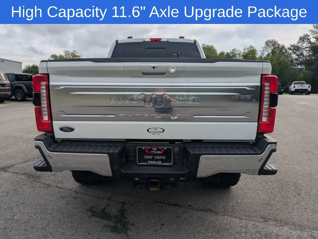 Used 2025 White Ford King Ranch image 5