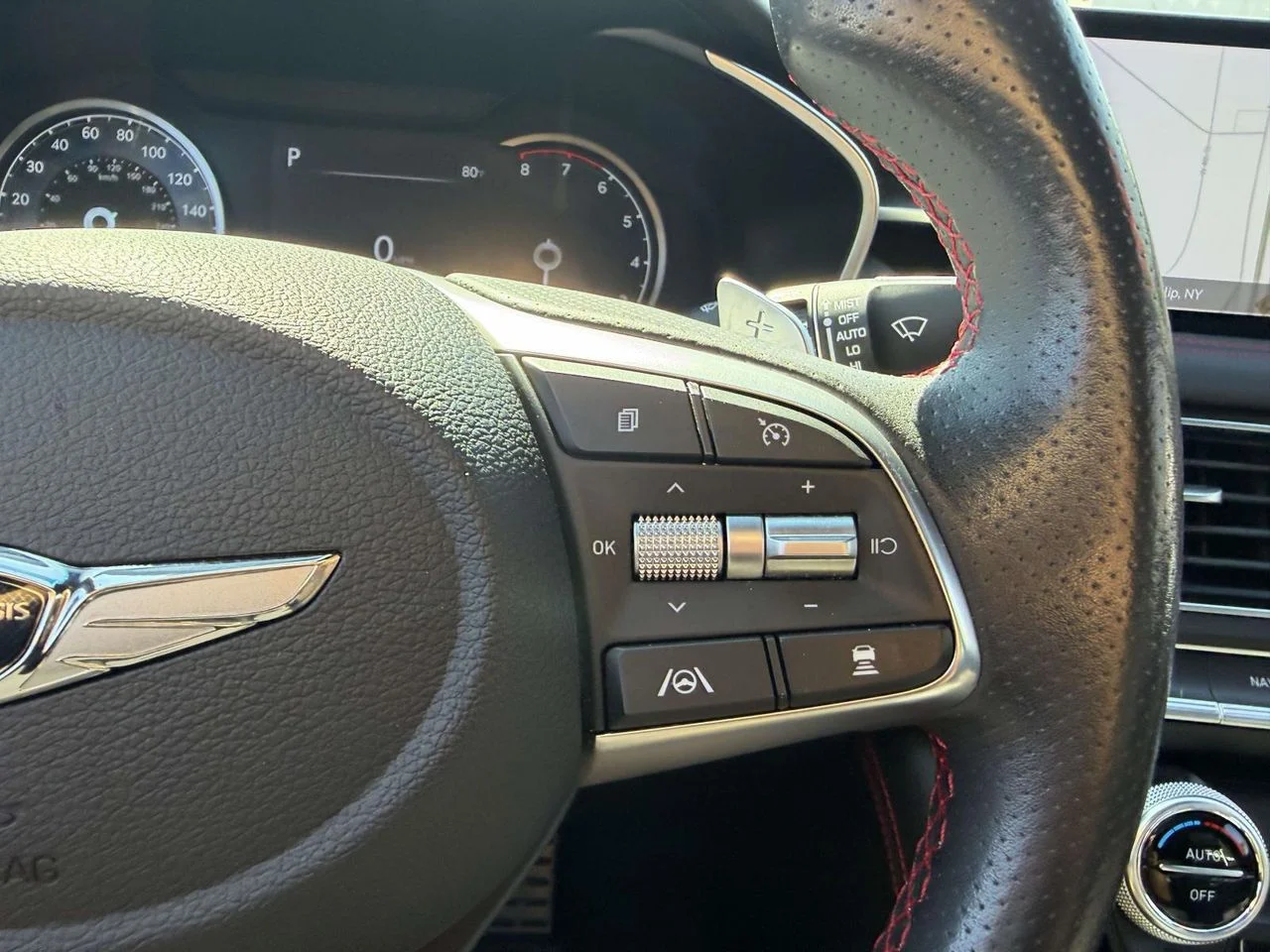 Used 2022 Adriatic Blue Genesis 3.3T AWD image 34