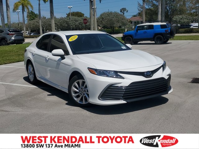 2024 Toyota Camry LE