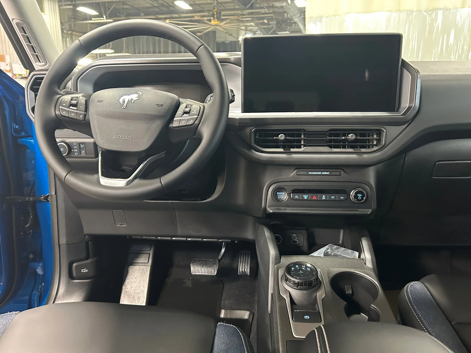 New 2026 Velocity Blue Metallic Ford Outer Banks image 19