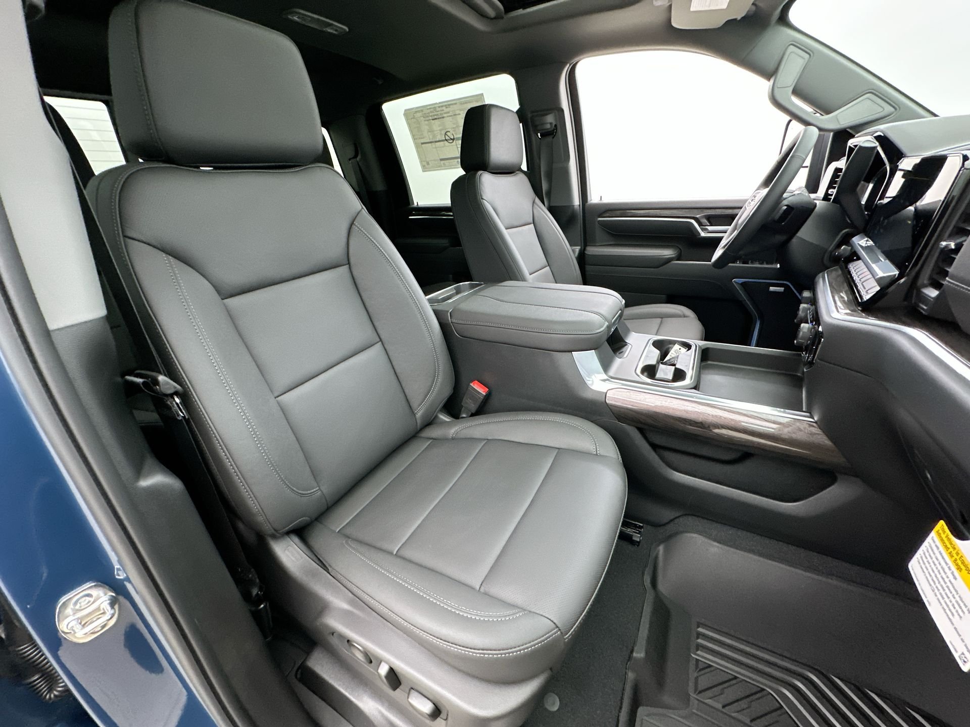 2026 Chevrolet Silverado 2500 HD LTZ - Photo 85