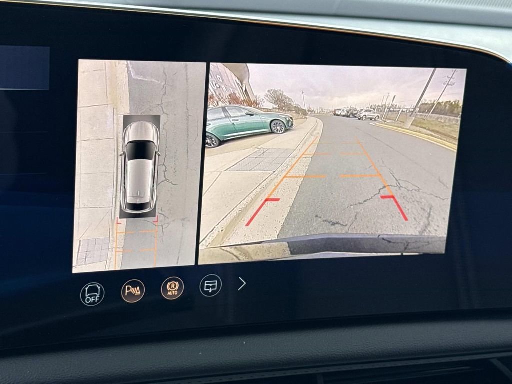 2026 Cadillac OPTIQ Sport - Photo 21
