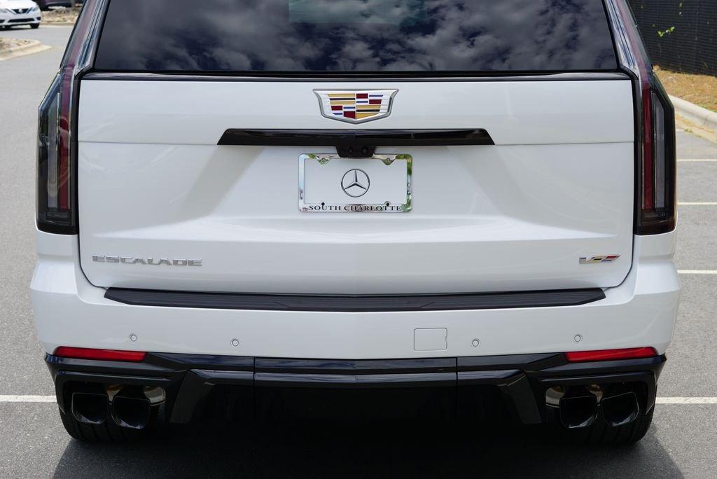 Used 2025 Crystal White Cadillac V-Series image 14