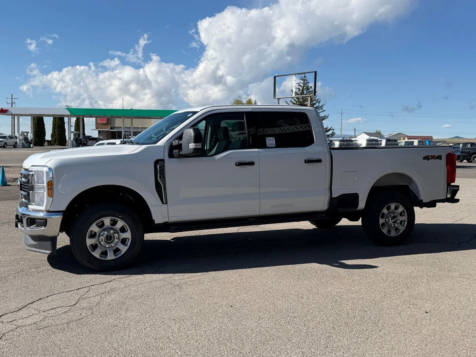 Used 2024 White Ford XLT image 10