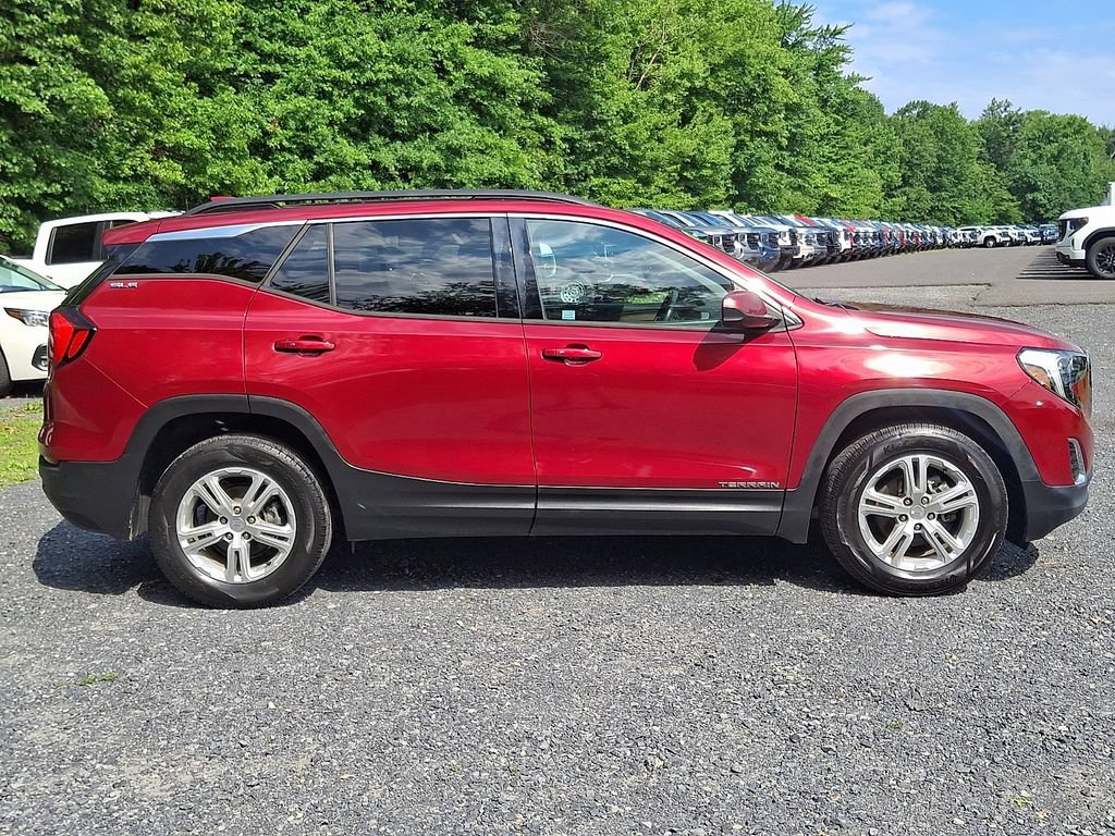 Certified Used 2018 RED QUARTZ TINTCOAT GMC SLE image 8