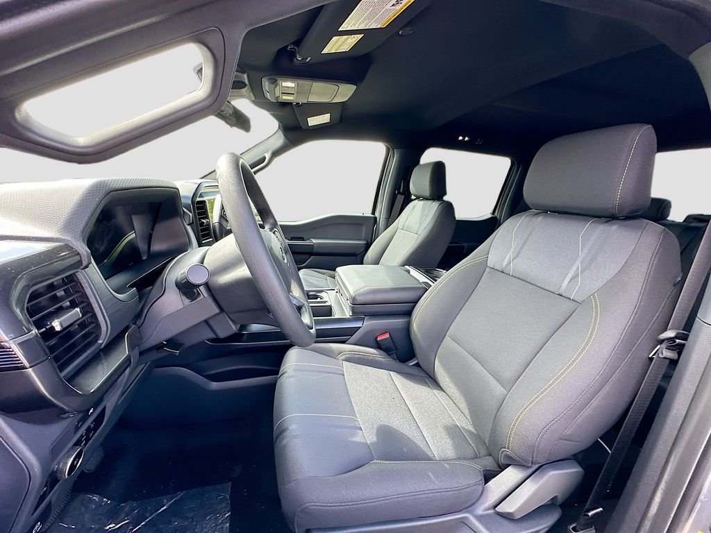 2025 Ford F-150 STX - Photo 7