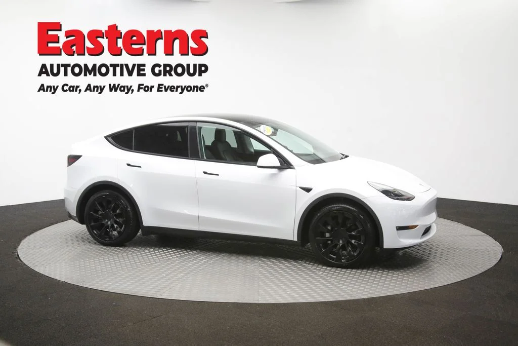 Used 2022 White Tesla Long Range image 40