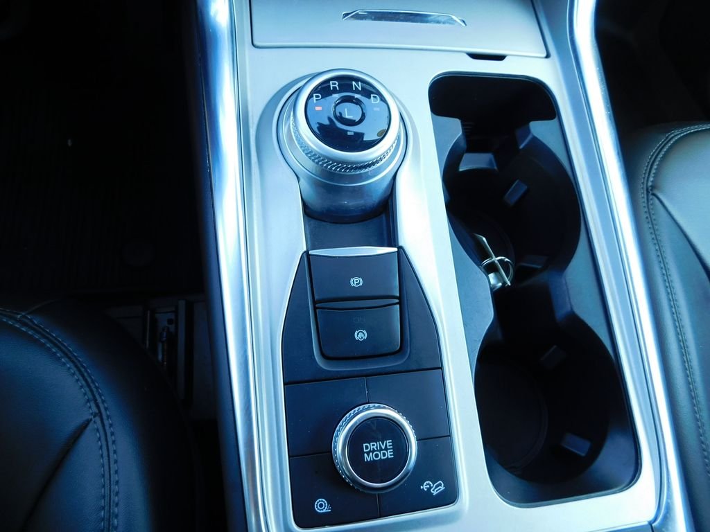 Used 2023 Black Ford XLT image 45