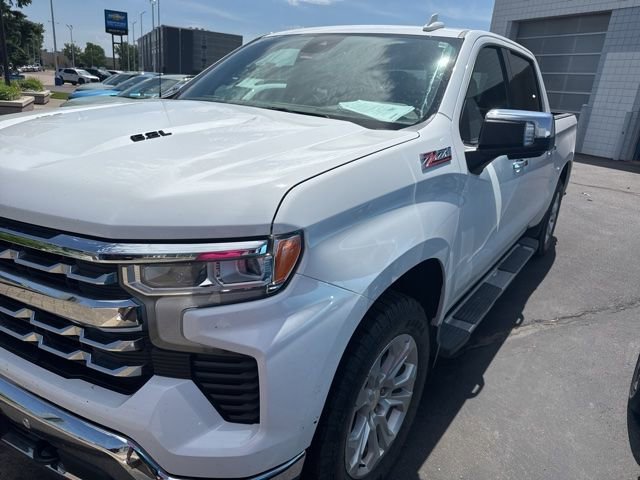 2022 Chevrolet Silverado 1500 LTZ 4X4 Crew Cab Short Box's photo